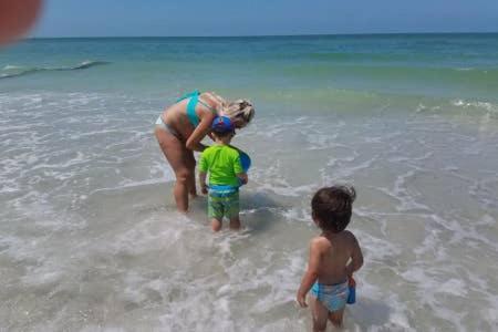 The Monterey Beach Resort St. Pete Beach Exteriör bild